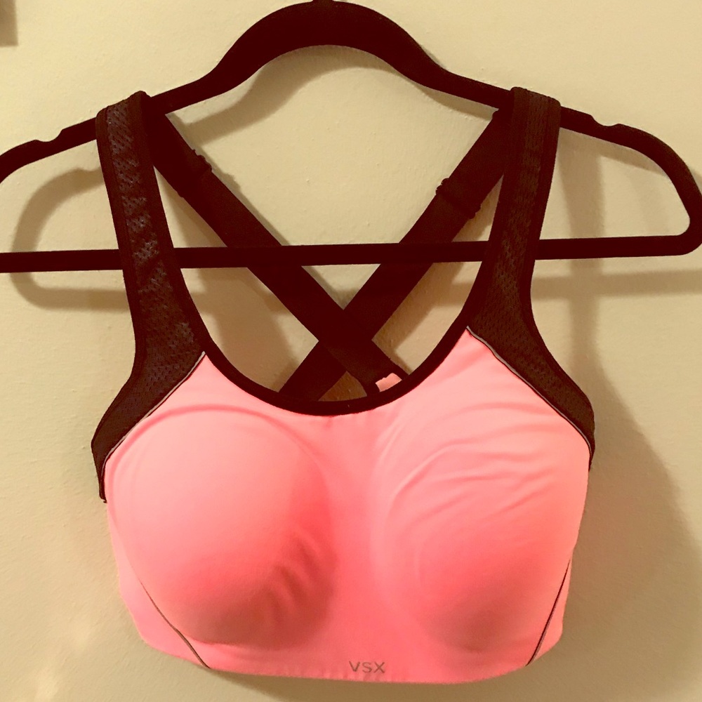 VS sports bra size 36D